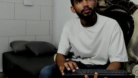 Jeff Nick online show from 09-29-25, 11:26