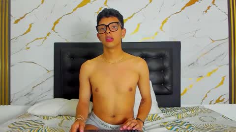 Snapshot of jeff_walker1 chatting on 11-30-25, 07:07 JEFF WALKER online show from 11-30-25, 07:07