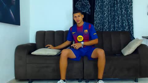 Snapshot of jeffer21_hot chatting on 11-25-25, 05:18 jeffer21_hot online show from 11-25-25, 05:18