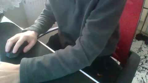 Snapshot of jefjegg chatting on 12-17-25, 10:43 Jeff online show from 12-17-25, 10:43