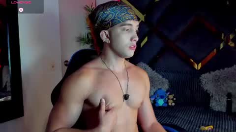 JEICOB STONE online show from 06-20-26, 02:36