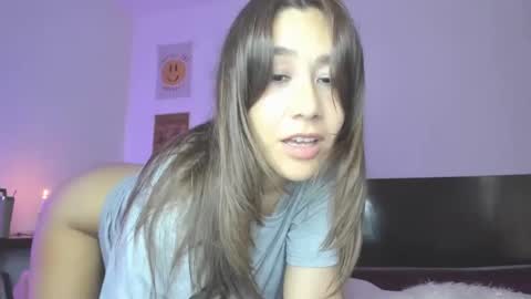 Snapshot of jeinsssgreys chatting on 01-21-25, 10:51 Greys online show from 01-21-25, 10:51