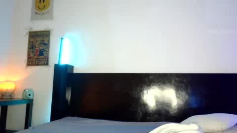 Snapshot of jeinsssgreys chatting on 07-04-26, 01:56 Greys online show from 07-04-26, 01:56