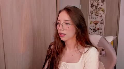 Jelly  online show from 03-10-25, 09:51