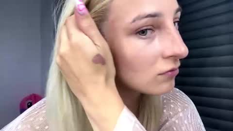 Joani online show from 07-20-26, 07:27