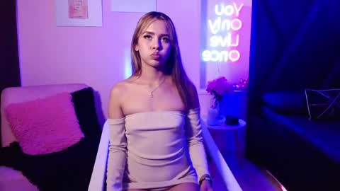 jeni_fire online show from 05-23-26, 01:26