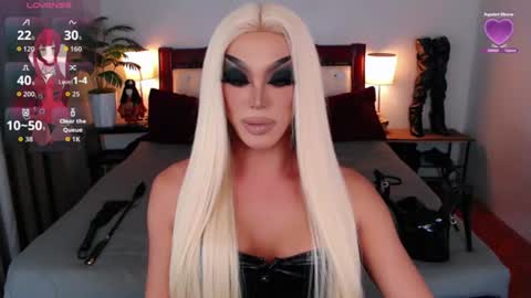 Queen Jenifer online show from 07-21-26, 03:53