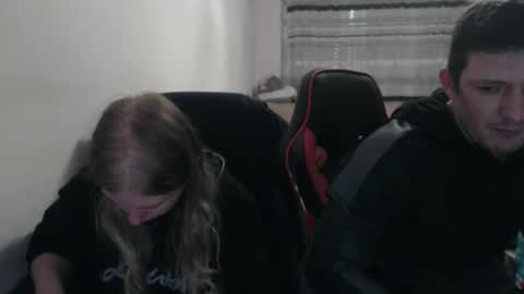 Snapshot of jenisandpeter chatting on 10-10-25, 07:57 JenisAndPeter online show from 10-10-25, 07:57