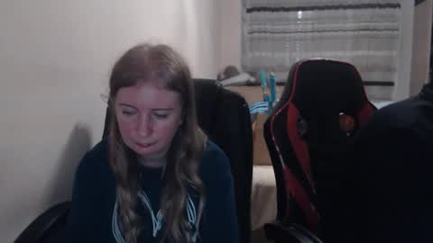 Snapshot of jenisandpeter chatting on 12-03-25, 07:23 JenisAndPeter online show from 12-03-25, 07:23