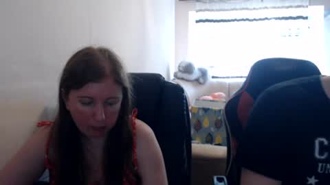 JenisAndPeter online show from 07-10-26, 08:18