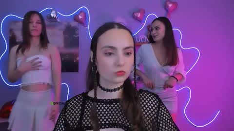 Snapshot of jenna_elayne chatting on 02-19-26, 09:16 jenna_elayne online show from 02-19-26, 09:16