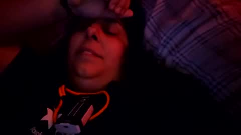 Snapshot of jennabrady chatting on 01-27-25, 05:58 Dragon Queen. Be my Dragon -- and online show from 01-27-25, 05:58