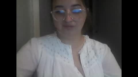 Snapshot of jennaldirl chatting on 10-20-25, 07:42 JennalDirl online show from 10-20-25, 07:42