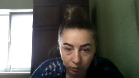 Snapshot of jennamolbertyy chatting on 06-27-26, 12:33 JennaMolbertyy online show from 06-27-26, 12:33