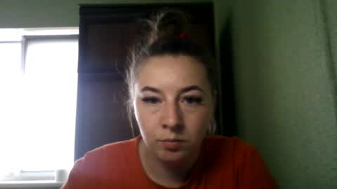 Snapshot of jennamolbertyy chatting on 07-05-26, 01:07 JennaMolbertyy online show from 07-05-26, 01:07