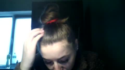 Snapshot of jennamolbertyy chatting on 07-10-26, 04:20 JennaMolbertyy online show from 07-10-26, 04:20