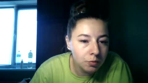 Snapshot of jennamolbertyy chatting on 07-15-26, 04:34 JennaMolbertyy online show from 07-15-26, 04:34