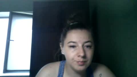 Snapshot of jennamolbertyy chatting on 07-18-26, 03:16 JennaMolbertyy online show from 07-18-26, 03:16
