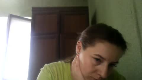 Snapshot of jennamolbertyy chatting on 07-21-26, 10:39 JennaMolbertyy online show from 07-21-26, 10:39