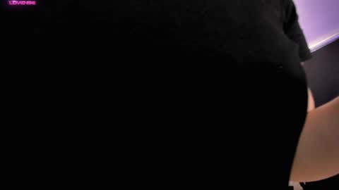 Snapshot of jennaolson chatting on 01-17-25, 06:12 Jenna Olson online show from 01-17-25, 06:12