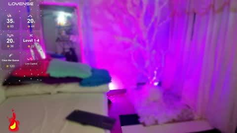 follow me in me  IG jenndy971 online show from 01-11-25, 03:13