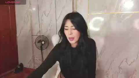 Jenner online show from 03-18-26, 10:57