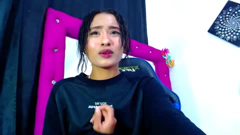 jenn online show from 04-22-26, 10:28