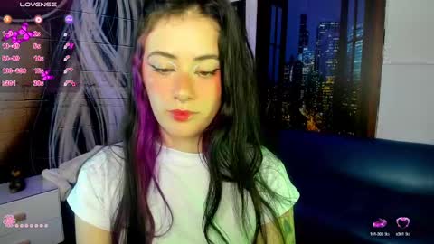 Snapshot of jenni_arango chatting on 12-18-24, 04:09 Jenny online show from 12-18-24, 04:09