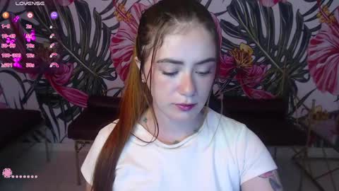 Snapshot of jenni_arango chatting on 05-28-26, 01:41 Jenny online show from 05-28-26, 01:41