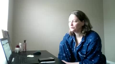 Jennibean6996 online show from 01-14-25, 01:49