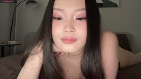 jennie_yung online show from 06-10-26, 06:34