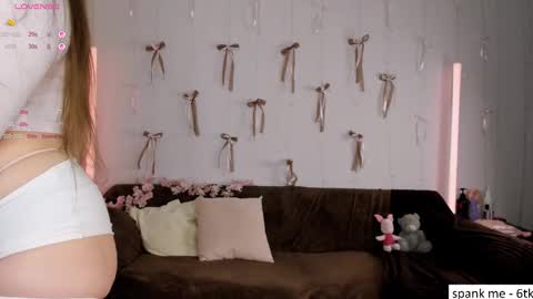  Jennie  online show from 09-23-25, 02:03