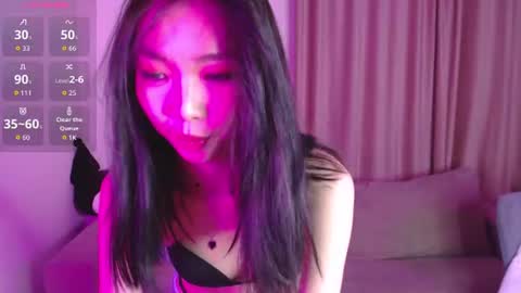 Snapshot of jennierubyy chatting on 07-30-26, 05:23 Jennie online show from 07-30-26, 05:23