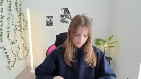 Karla online show from 04-21-26, 12:55