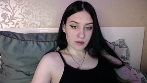 Snapshot of jennifeeeer chatting on 12-09-24, 11:34 Helen online show from 12-09-24, 11:34