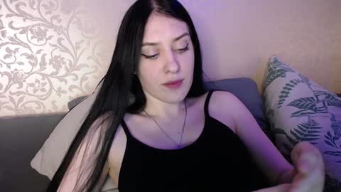 Snapshot of jennifeeeer chatting on 12-29-24, 09:41 Helen online show from 12-29-24, 09:41