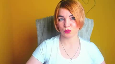 Jennifer online show from 04-06-26, 11:44