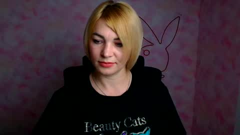 Jennifer online show from 06-23-26, 11:41