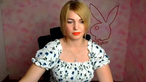 Jennifer online show from 07-14-26, 11:38