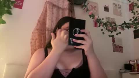 jennifer_robbie online show from 06-06-26, 11:20