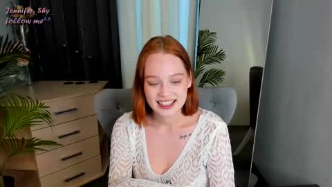 Snapshot of jennifer_shy_ chatting on 02-27-25, 01:17 Jennifer online show from 02-27-25, 01:17