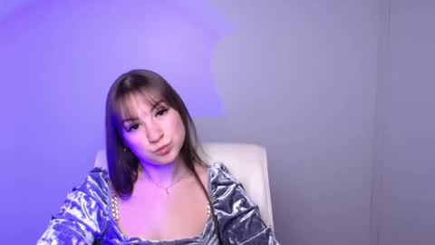 Jennifer online show from 12-18-24, 10:19