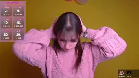 Jennifer online show from 02-17-25, 06:42