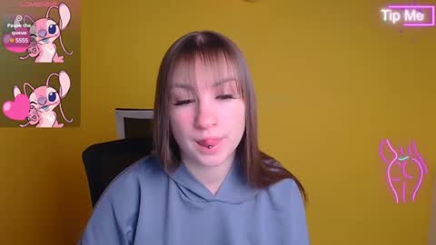 Jennifer online show from 02-20-25, 06:39