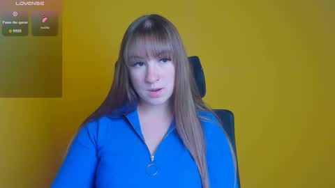 Jennifer online show from 10-08-25, 12:14