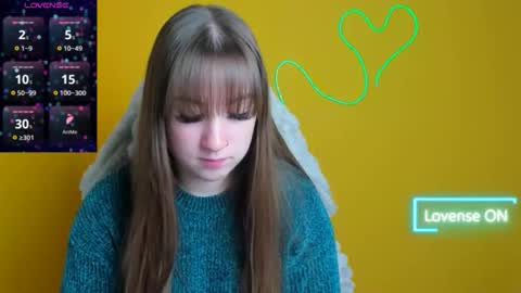 Jennifer online show from 12-03-25, 06:43