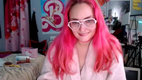 Snapshot of jennifergwen chatting on 12-03-25, 02:30 Jennifer Gwen online show from 12-03-25, 02:30