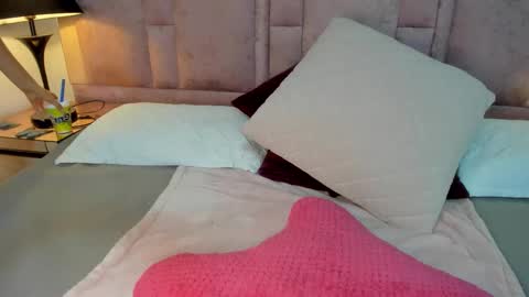 U can call me Angel online show from 10-07-25, 06:21