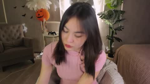 Snapshot of jennimurr chatting on 11-02-25, 01:35 Jenni online show from 11-02-25, 01:35