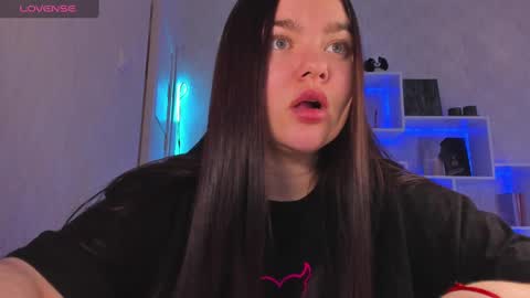 Mila online show from 02-23-25, 11:11